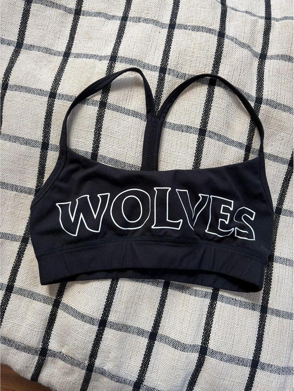 Darc Sport She Wolves Black Sports Bra size XS. $50 retail